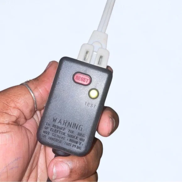 Vidal Sassoon Black Hair Dryer - Picture 5 of 8